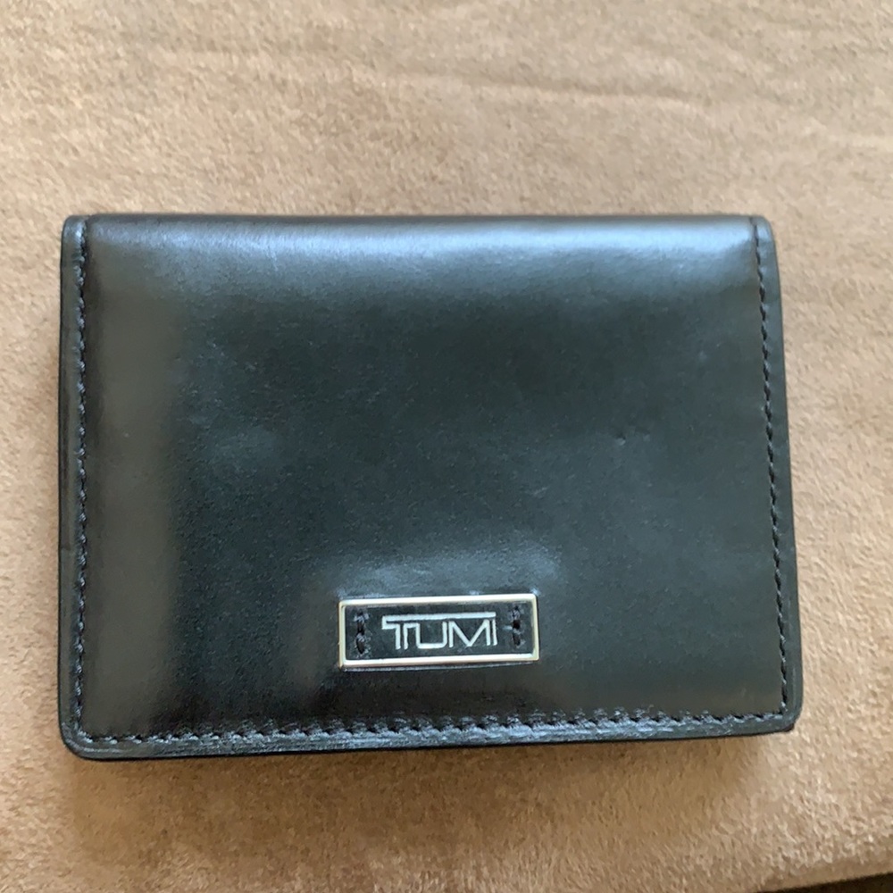 TUMI wallet